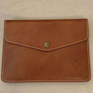 Patricia Nash envelope pouch